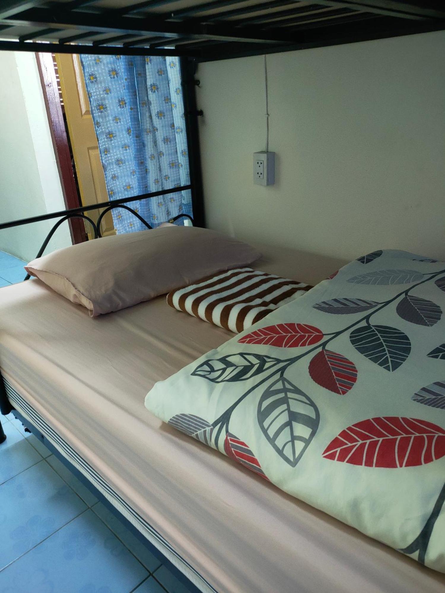 Home Stay At Tapae Chiang Mai Exterior foto